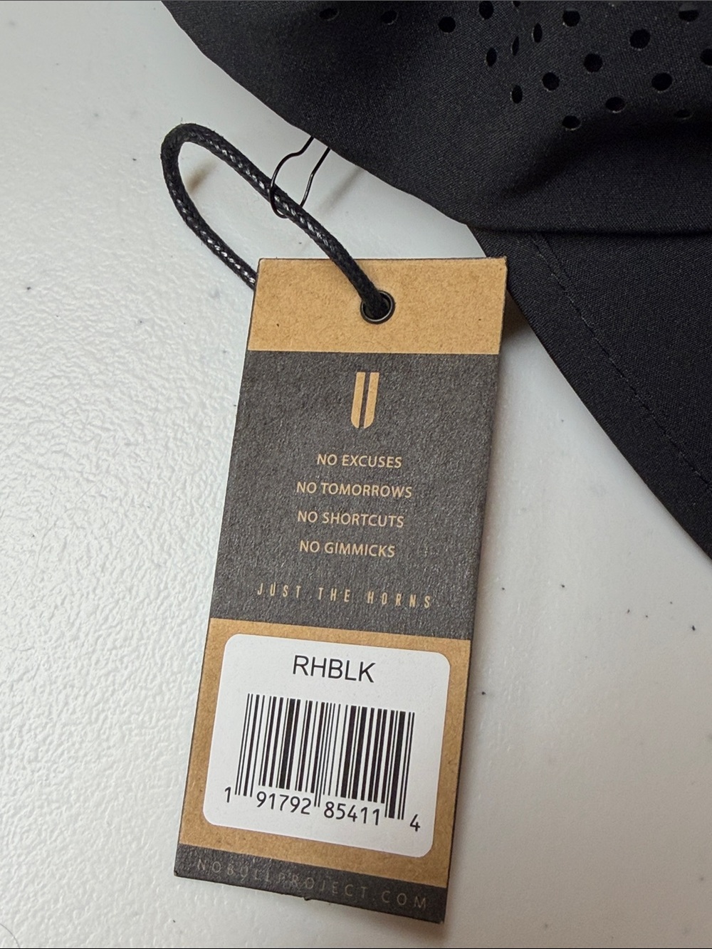 NOBULL Black Logo Lightweight Performance hat, NWT - Picture 6 of 7